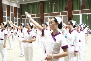 不學(xué)禮，無(wú)以立 河南華信民生健康產(chǎn)業(yè)集團(tuán)舉辦優(yōu)質(zhì)護(hù)理禮儀服務(wù)培訓(xùn)會(huì)議